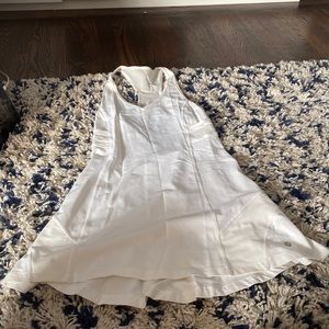 This is a white Lululemon dress. Size 6